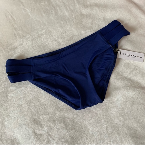 NWT Vitamin A Emelia Triple Strap  EcoLux Bottom in Sapphire - Picture 3 of 7